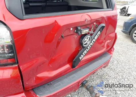 2021 Toyota 4Runner Trd Off Road Premium из США, поврежденный, VIN JTERU5JR8M5930447